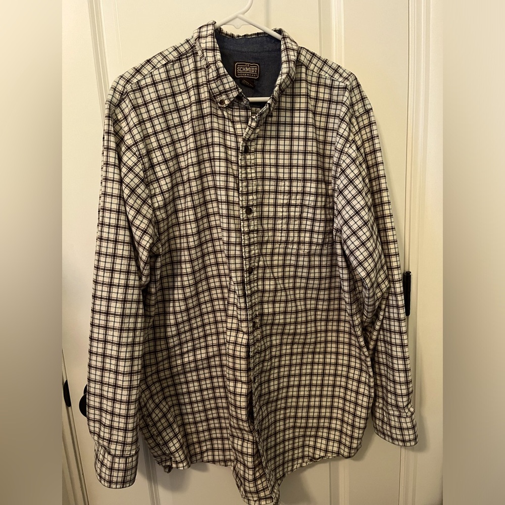 C.E. Schmidt Long Sleeve Plaid shirt for men in size XLT